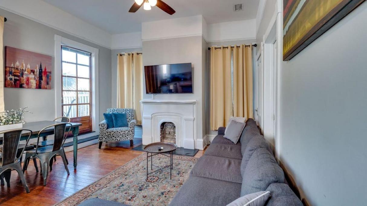 Huge 5 Bed, 5 Bath In Historic Downtown Savannah Exterior photo
